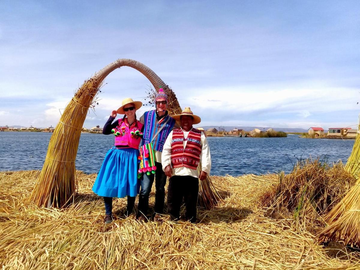 Ecoturismo, Los Uros Puno Luaran gambar