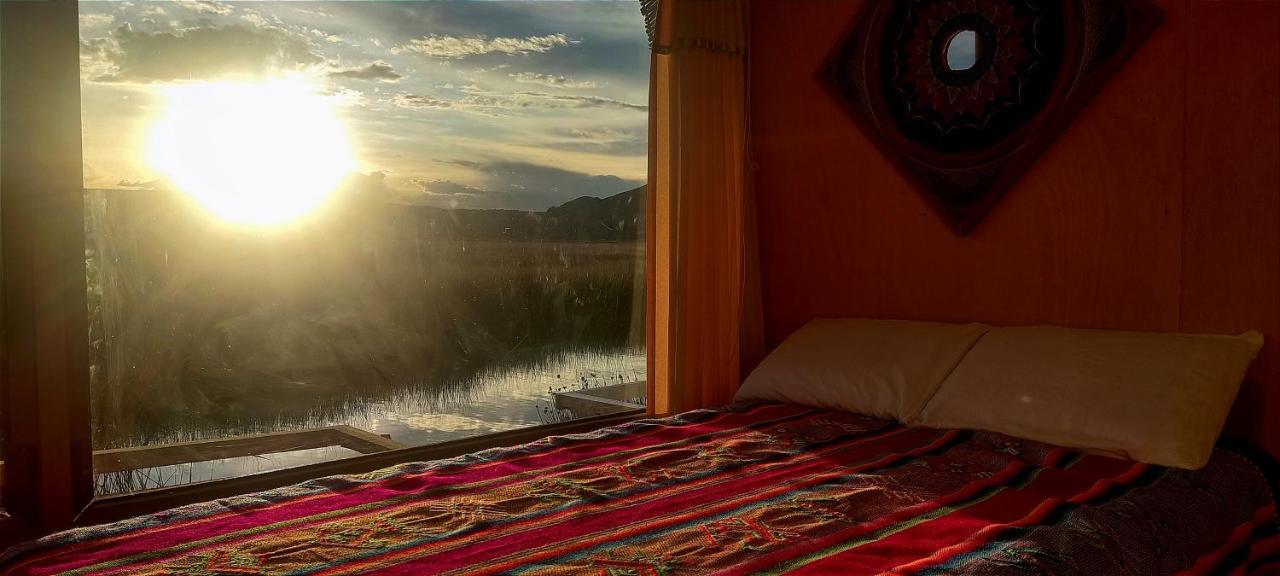 Ecoturismo, Los Uros Puno Luaran gambar